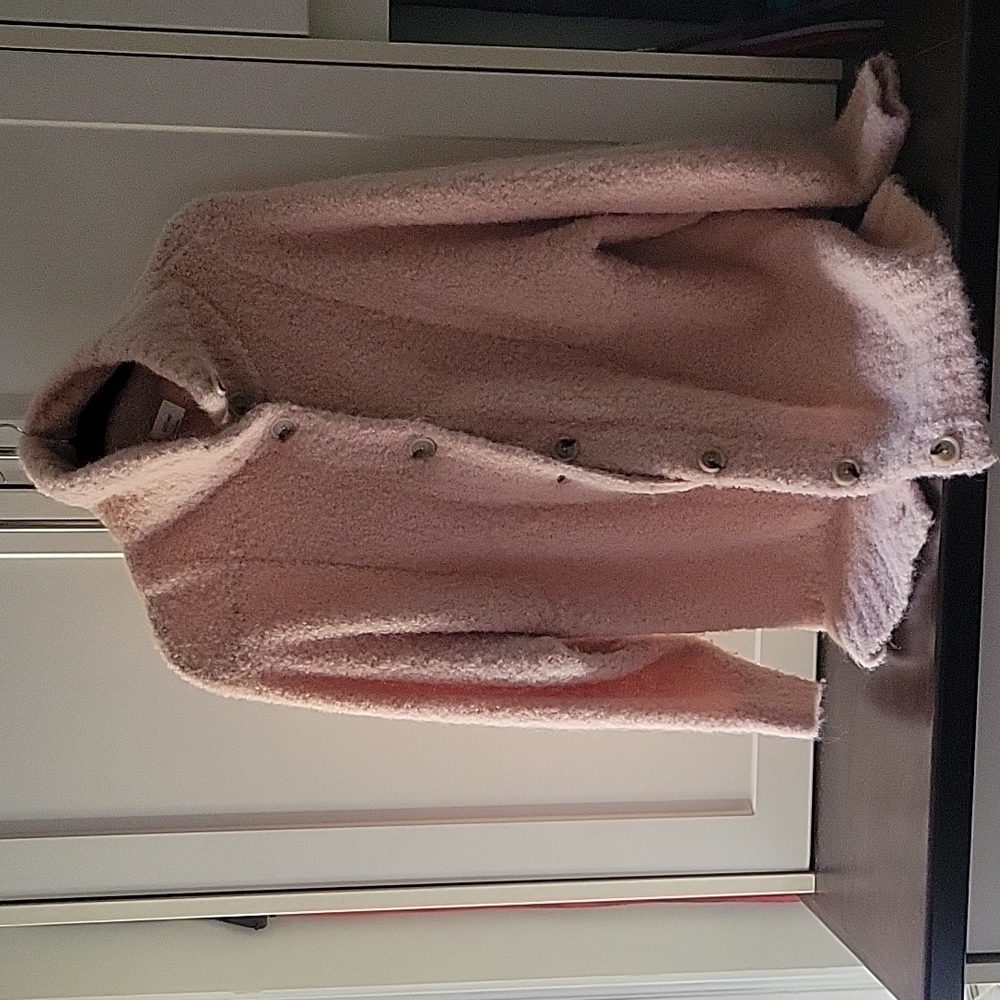 Aritzia Plush Button-Front Cardigan in Blush Pink